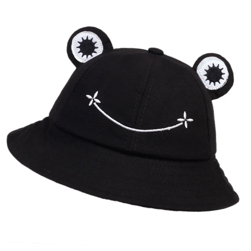 Smiling Frog Cotton Bucket Hat